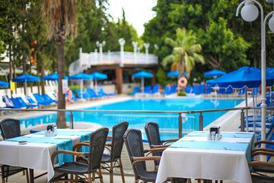 Hotel Kaya Maris
