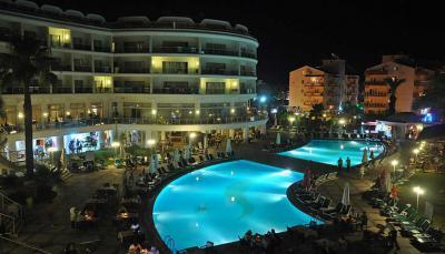 Pineta Park Deluxe Hotel