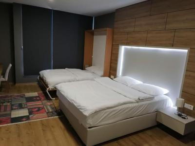 Bureau Hotel Residence