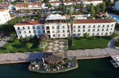 Ece Saray Marina Resort