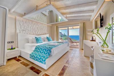Peninsula Gardens Hotel (Adults Only +14)