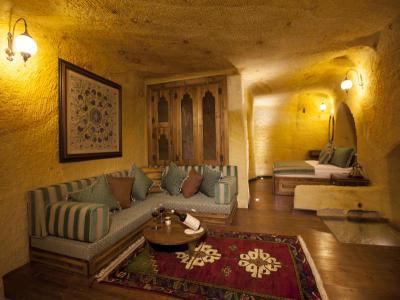 Kayakapı Premium Caves Cappadocia