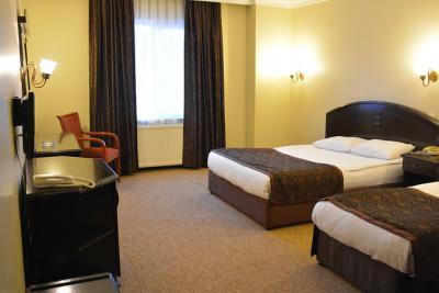 Genç Yazıcı Hotel Uludağ