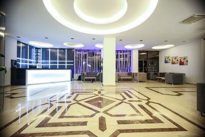 Hotel Kaya Maris