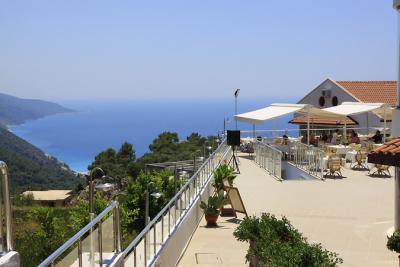 Golden Life Heights Delux Suit Hotel