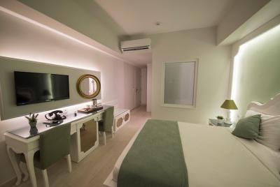 Montebello Deluxe