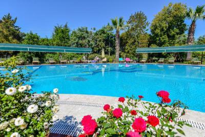 Rebin Beach Hotel
