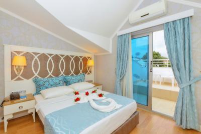 Ocean Blue High Class Hotel & Spa