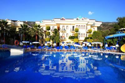 Yel Holiday Resort Hotel