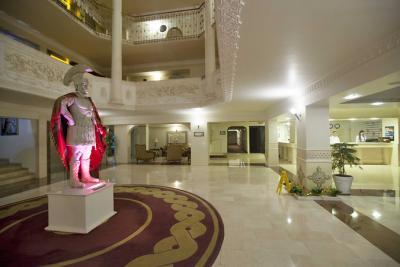 Didim Beach Resort & Didim Beach Elegance
