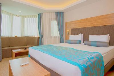 Club & Hotel Letoonia