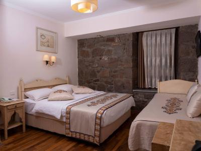 Assos Nazlihan Hotel