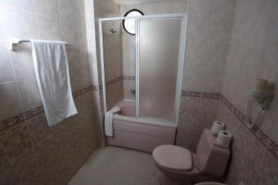 Tuntas Beach Hotel Altinkum
