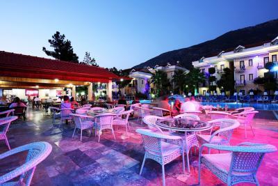 Yel Holiday Resort Hotel